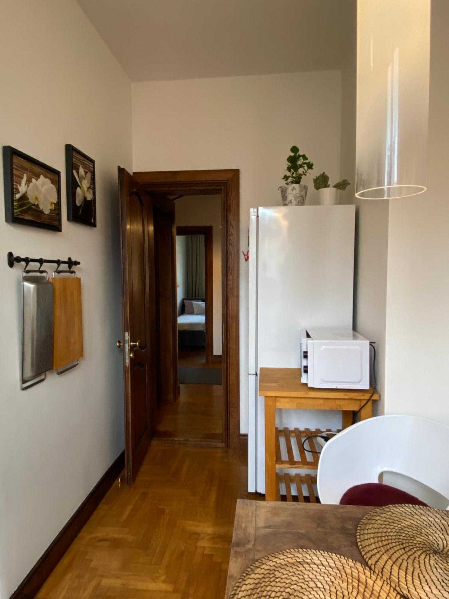 Spacious Old Town Apt, 3 Private Rooms, Sleeps 5-6 Kaunas Exterior foto